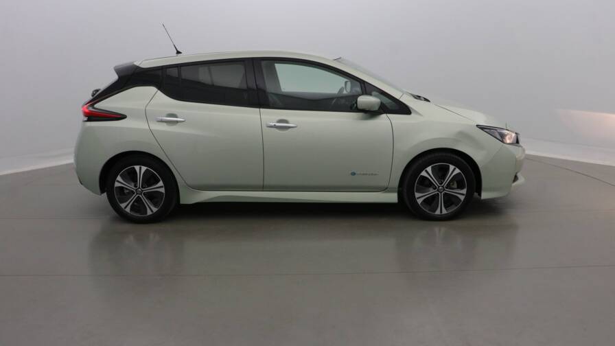 Mandataire Automobile occasion, recherche de Nissan Leaf-electrique-40kwh-n-connecta - E-Motors