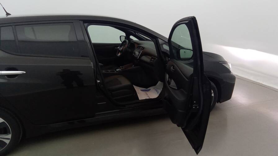 Mandataire Automobile occasion, recherche de Nissan Leaf-electrique-40kwh-n-connecta - E-Motors