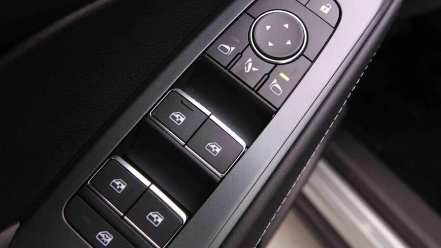 Mandataire Automobile neuf, recherche de Nissan Qashqai-1-3-dig-t-158-x-tronic-n-connecta - E-Motors