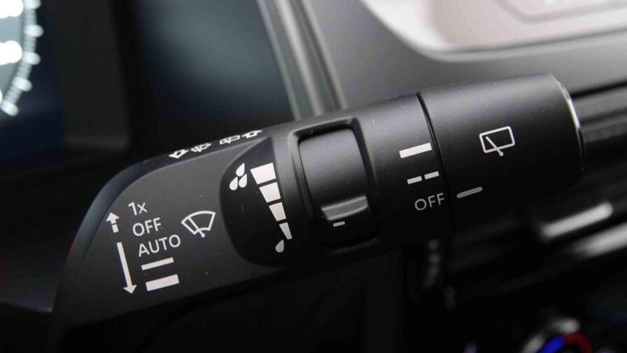 Mandataire Automobile neuf, recherche de Nissan Qashqai-1-3-dig-t-158-x-tronic-n-connecta - E-Motors