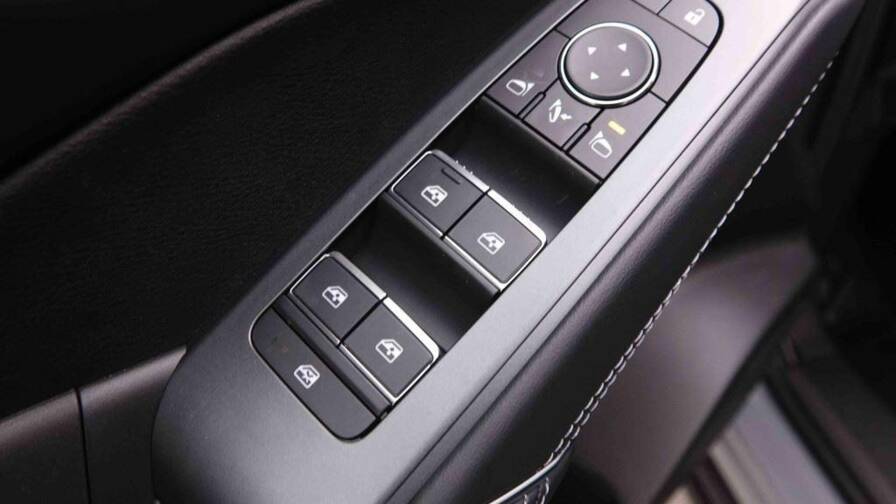 Mandataire Automobile neuf, recherche de Nissan Qashqai-1-3-dig-t-mhev-158-x-tronic-n-connecta - E-Motors