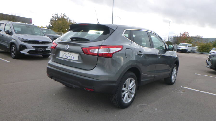 Mandataire Automobile occasion, recherche de Nissan Qashqai-1-6-dci-130-xtronic-n-connecta - E-Motors