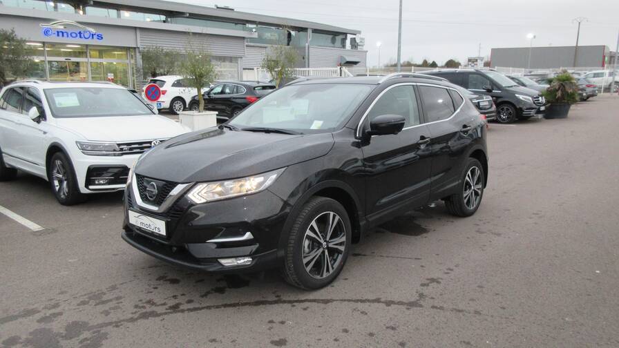 Avis-mandataire-auto-Emotors-Nissan-Qashqai-N-connecta-dig-t-140-4x2-plus-toit-pano.