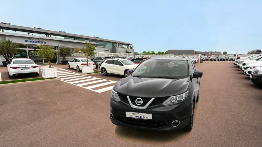 Avis-mandataire-auto-Emotors-Nissan-Qashqai-1-2-dig-t-115-n-connecta.