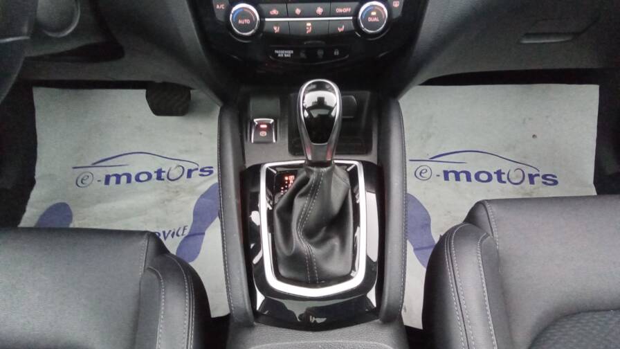 Mandataire Automobile occasion, recherche de Nissan Qashqai-1-3-dig-t-160-dct-tekna-plus-toit - E-Motors