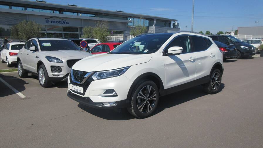 Avis-mandataire-auto-Emotors-Nissan-Qashqai-N-connecta-dci-115-4x2.