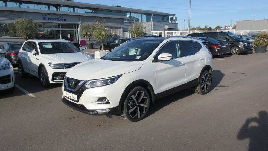 Avis-mandataire-auto-Emotors-Nissan-Qashqai-Tekna-dci-110.
