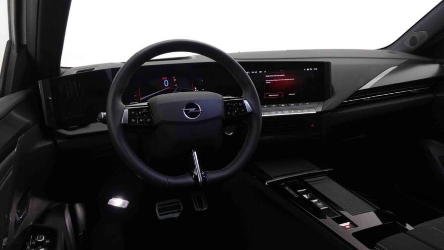 Mandataire Automobile neuf, recherche de Opel Astra-1-2-hybrid-136-bva8-gs-line - E-Motors