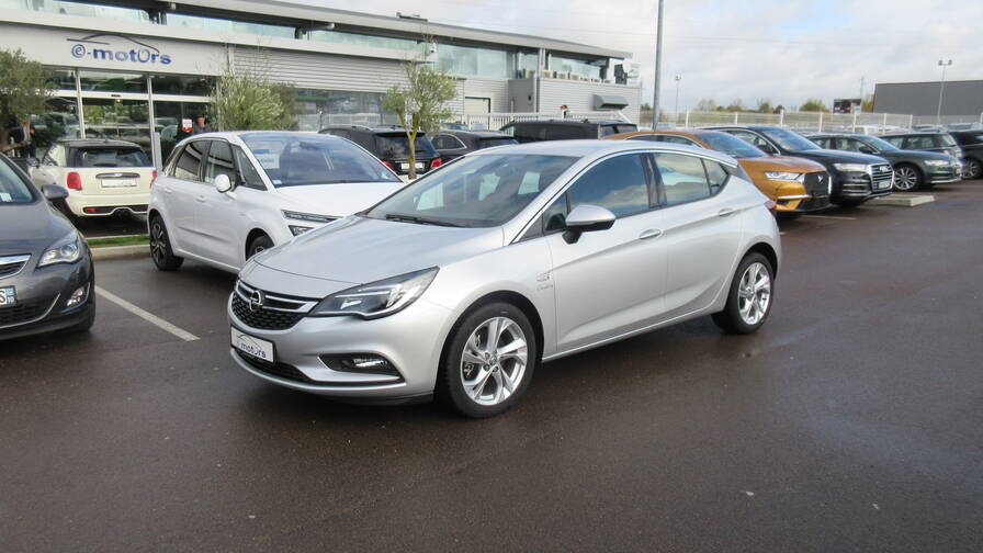 Avis-mandataire-auto-Emotors-Opel-Astra-1-6-cdti-136-ch-start-stop-dynamic-5p.