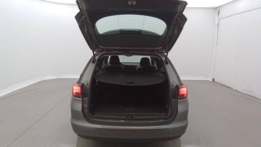 Mandataire Automobile occasion, recherche de Opel Astra-sports-tourer-1-2-turbo-110-edition-gps - E-Motors