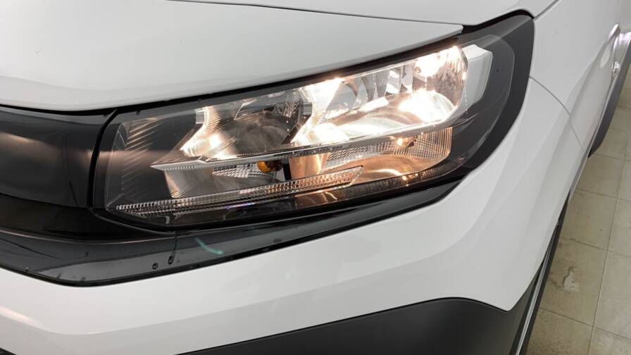 Mandataire Automobile neuf, recherche de Opel Combo-cabine-approfondie-ca-m-bluehdi-100-s-s-bvm6 - E-Motors