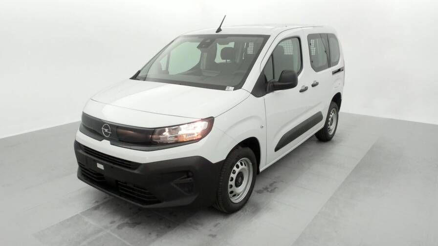 Mandataire Automobile neuf, recherche de Opel Combo-cabine-approfondie-ca-m-bluehdi-100-s-s-bvm6 - E-Motors