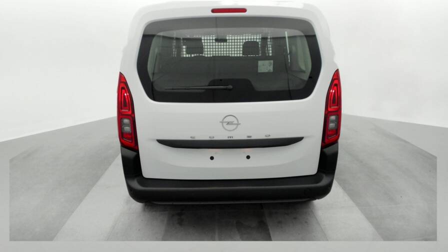 Mandataire Automobile neuf, recherche de Opel Combo-cabine-approfondie-ca-m-bluehdi-100-s-s-bvm6 - E-Motors