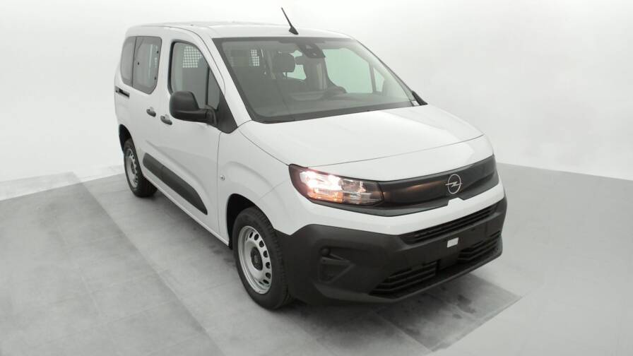 Mandataire Automobile neuf, recherche de Opel Combo-cabine-approfondie-ca-m-bluehdi-100-s-s-bvm6 - E-Motors
