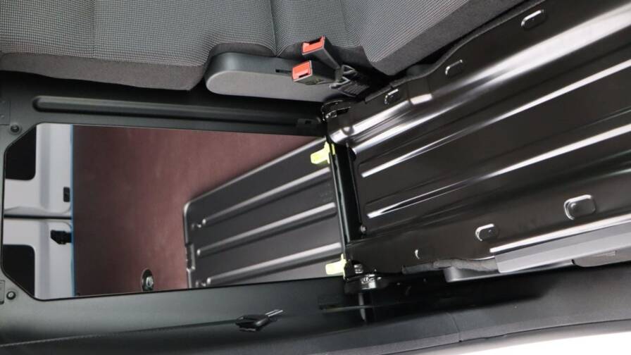 Mandataire Automobile neuf, recherche de Opel Combo-new-cargo-l1h1-light-1-5-turbo-d-100-s-s-mt6 - E-Motors
