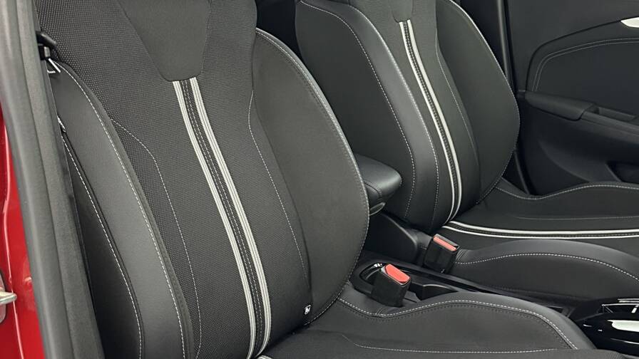 Mandataire Automobile occasion, recherche de Opel Corsa-1-2-turbo-100ch-gs-bva8 - E-Motors