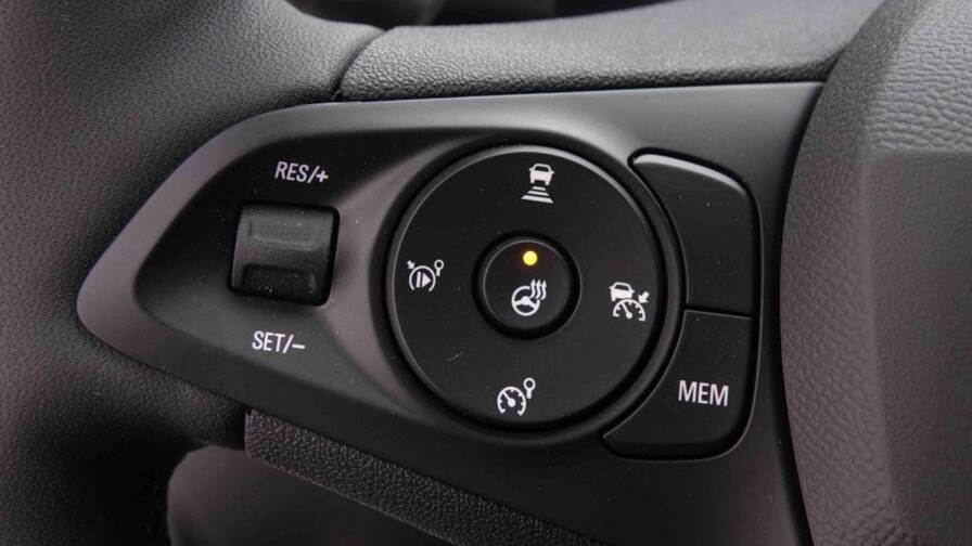 Mandataire Automobile neuf, recherche de Opel Corsa-1-2-hybrid-110-at6-gs-line - E-Motors