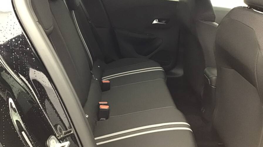 Mandataire Automobile occasion, recherche de Opel Corsa-1-2-turbo-100-ch-bvm6-gs5-portes-vp-essence-sans-plomb072023-en-cours - E-Motors