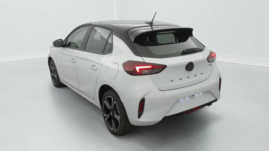 Mandataire Automobile neuf, recherche de Opel Corsa-1-2-turbo-hybrid-110-ch-e-dct6-gs - E-Motors