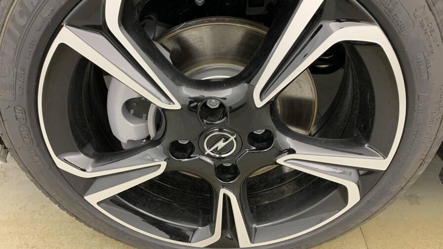 Mandataire Automobile neuf, recherche de Opel Corsa-1-2-turbo-hybrid-110-ch-e-dct6-gs - E-Motors