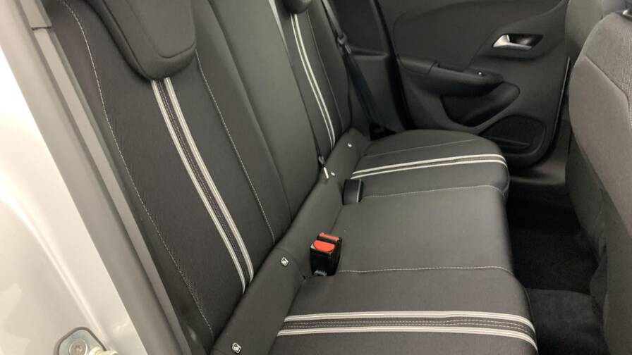 Mandataire Automobile neuf, recherche de Opel Corsa-1-2-turbo-hybrid-110-ch-e-dct6-gs - E-Motors