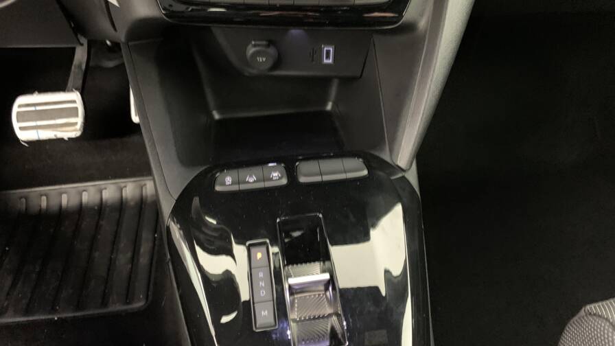 Mandataire Automobile neuf, recherche de Opel Corsa-1-2-turbo-hybrid-110-ch-e-dct6-gs - E-Motors