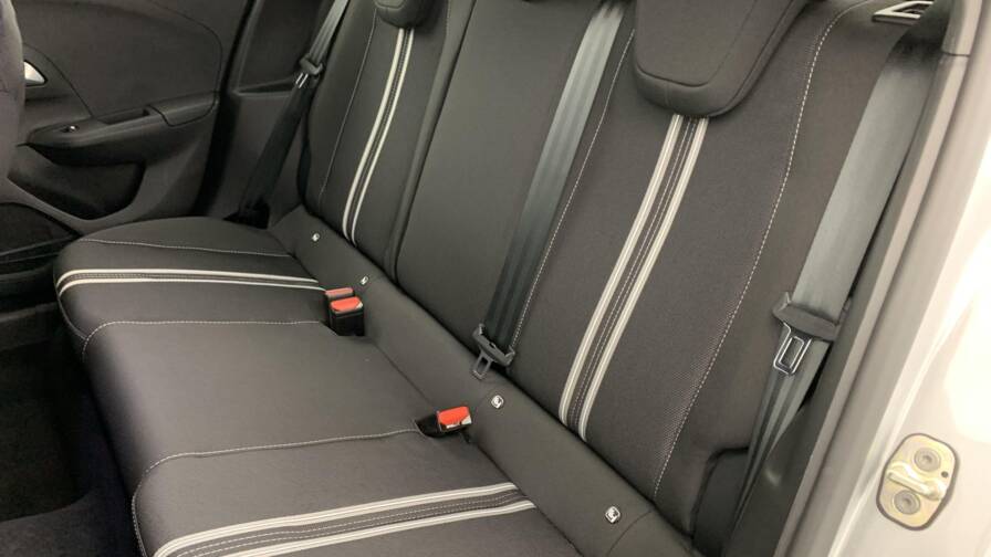 Mandataire Automobile neuf, recherche de Opel Corsa-1-2-turbo-hybrid-110-ch-e-dct6-gs - E-Motors