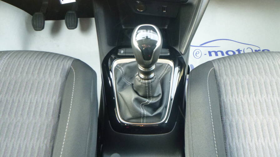 Mandataire Automobile occasion, recherche de Opel Corsa-1-2-turbo-100-ch-bvm6-elegance-business - E-Motors