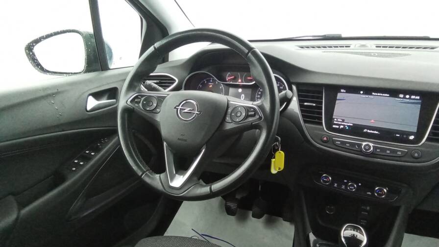 Mandataire Automobile occasion, recherche de Opel Crossland-1-2-turbo-110-elegance-plus-gpspro-plus-cam-ra - E-Motors