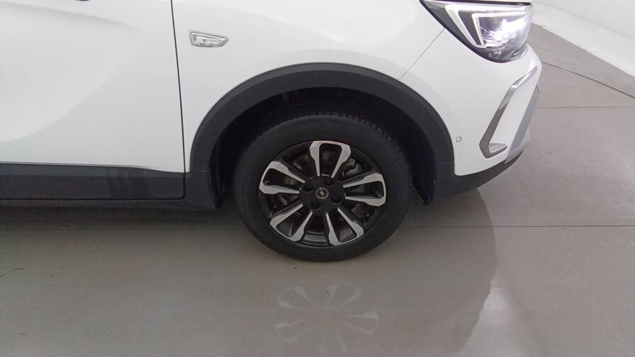 Mandataire Automobile occasion, recherche de Opel Crossland-1-2-turbo-130-bva6-elegance - E-Motors