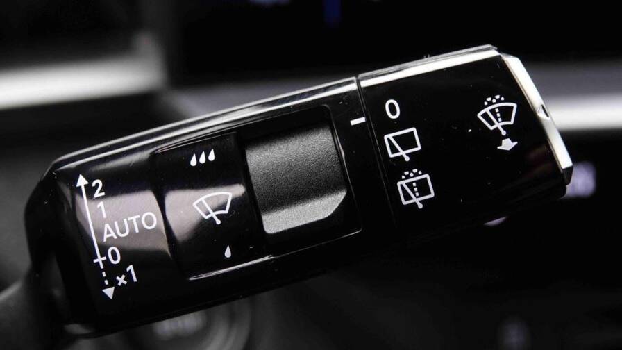 Mandataire Automobile neuf, recherche de Opel Grandland-1-2-t-hybrid-145-gs - E-Motors