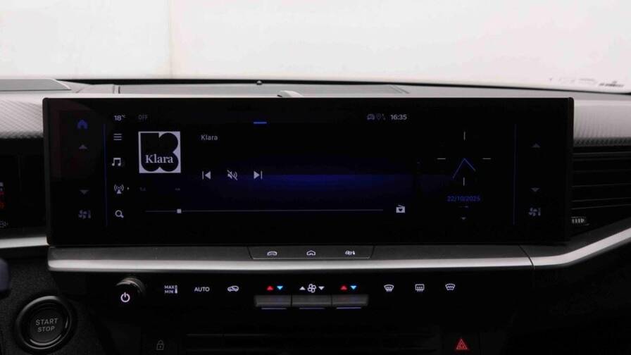 Mandataire Automobile neuf, recherche de Opel Grandland-1-2-t-hybrid-145-gs - E-Motors