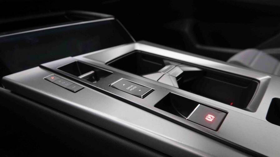 Mandataire Automobile neuf, recherche de Opel Grandland-1-2-t-hybrid-145-gs - E-Motors