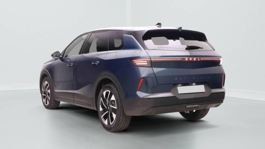 Mandataire Automobile neuf, recherche de Opel Grandland-1-2-t-hybrid-145-gs - E-Motors