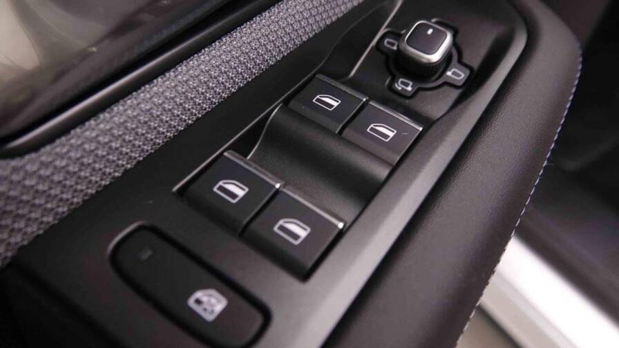 Mandataire Automobile neuf, recherche de Opel Grandland-1-2-turbo-hybrid-145-ch-e-dct6-gs - E-Motors