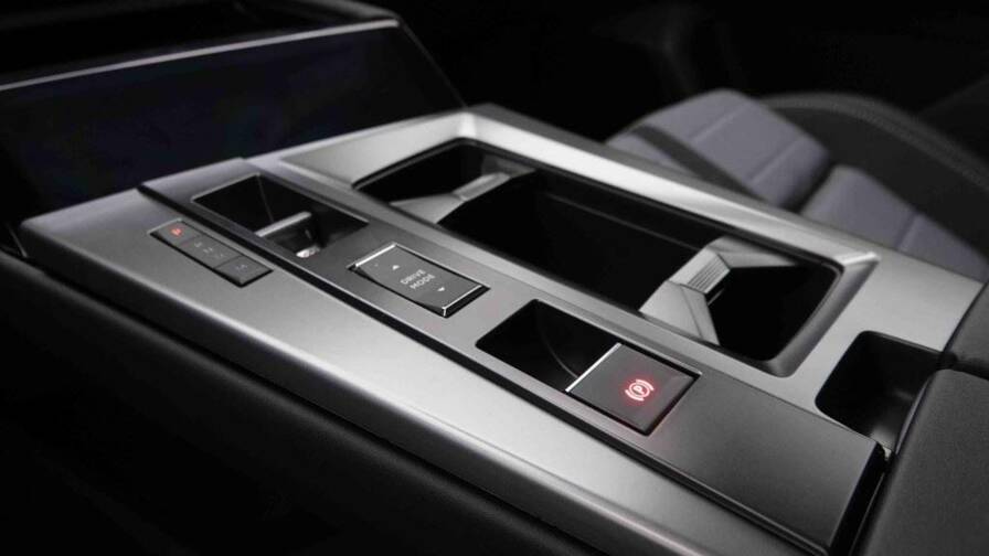 Mandataire Automobile neuf, recherche de Opel Grandland-1-2-turbo-hybrid-145-e-dct6-gs - E-Motors