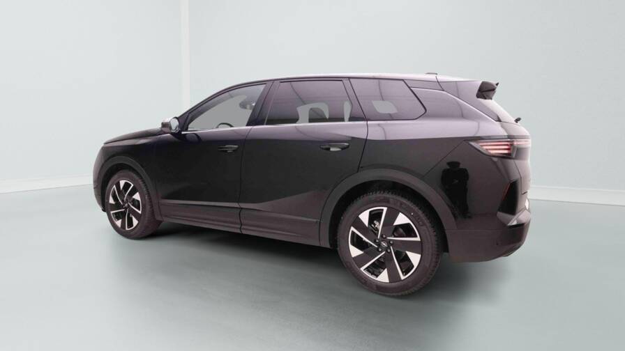 Mandataire Automobile neuf, recherche de Opel Grandland-1-2-turbo-hybrid-145-e-dct6-gs - E-Motors