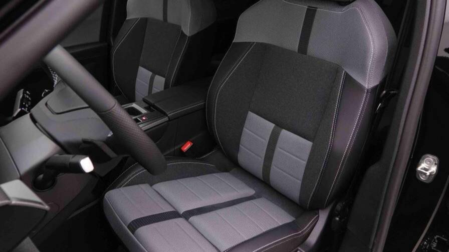 Mandataire Automobile neuf, recherche de Opel Grandland-1-2-turbo-hybrid-145-e-dct6-gs - E-Motors