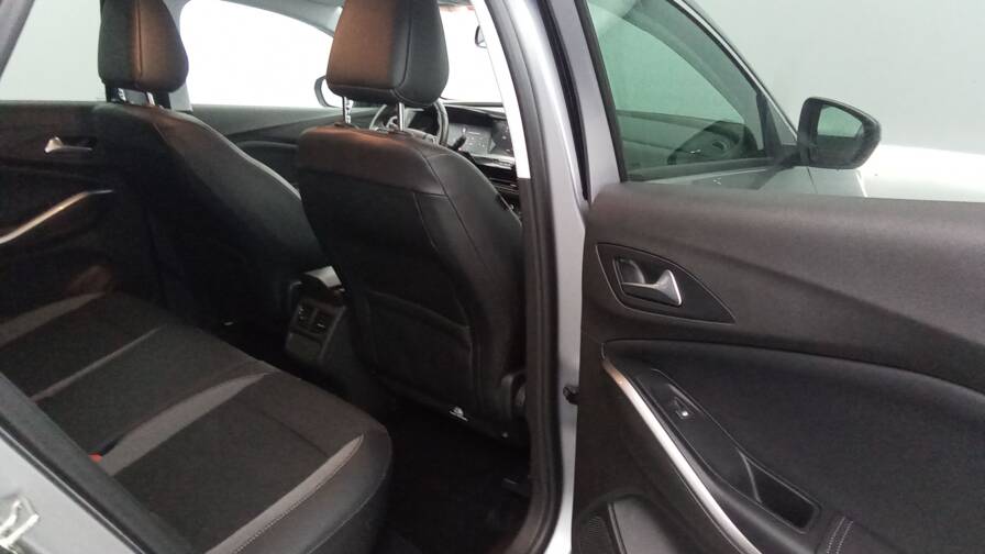 Mandataire Automobile occasion, recherche de Opel Grandland-1-5-diesel-130-bva8-elegance-plus-gpspro - E-Motors