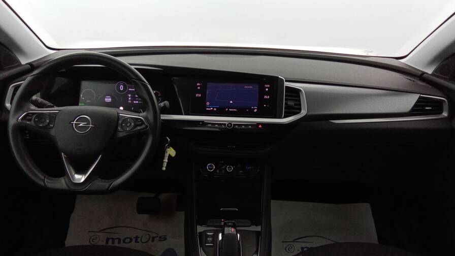 Mandataire Automobile occasion, recherche de Opel Grandland-1-5-diesel-130-bva8-elegance-plus-gpspro - E-Motors