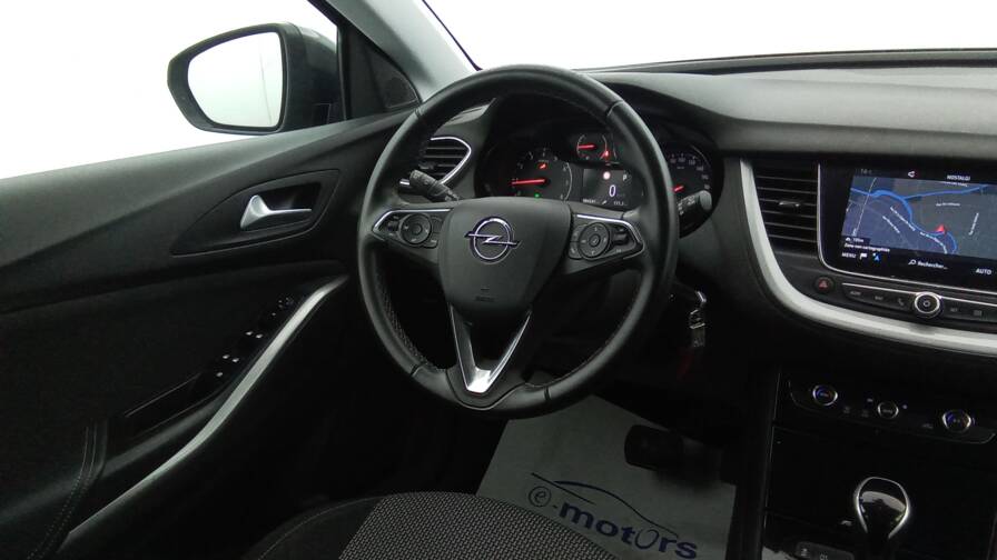 Mandataire Automobile occasion, recherche de Opel Grandland-x-1-2-turbo-130-bva8-edition-plus-gps-plus-cam-ra - E-Motors