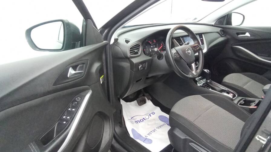 Mandataire Automobile occasion, recherche de Opel Grandland-x-1-2-turbo-130-bva8-edition-plus-gps-plus-cam-ra - E-Motors