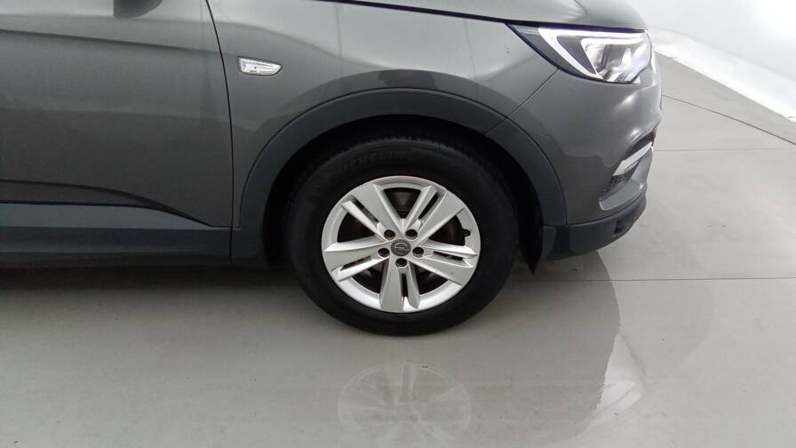 Mandataire Automobile occasion, recherche de Opel Grandland-x-1-2-turbo-130-bva8-edition-plus-gps-plus-cam-ra - E-Motors