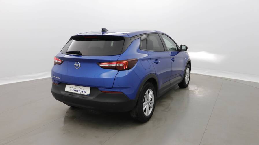 Mandataire Automobile occasion, recherche de Opel Grandland-x-1-2-turbo-130-bva8-edition-gps-pdc-ar-av - E-Motors