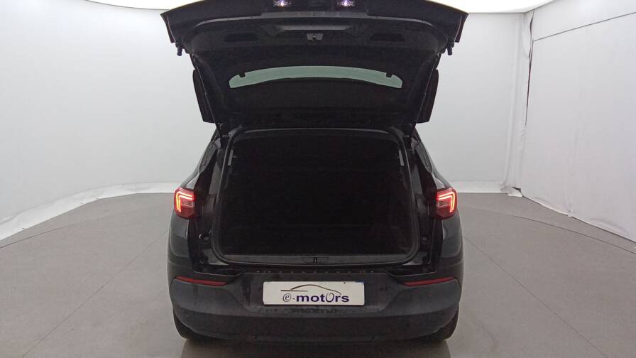 Mandataire Automobile occasion, recherche de Opel Grandland-x-1-5-diesel-130-bva8-edition-plus-gps-plus-pdc-ar-av - E-Motors