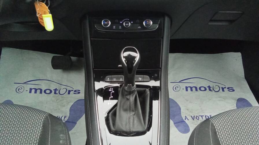 Mandataire Automobile occasion, recherche de Opel Grandland-x-1-5-diesel-130-bva8-edition-plus-gps-plus-pdc-ar-av - E-Motors