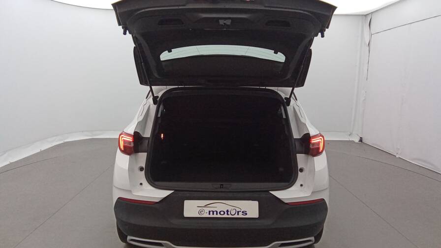 Mandataire Automobile occasion, recherche de Opel Grandland-x-hybrid-225-bva8-elite-gps-camera360 - E-Motors