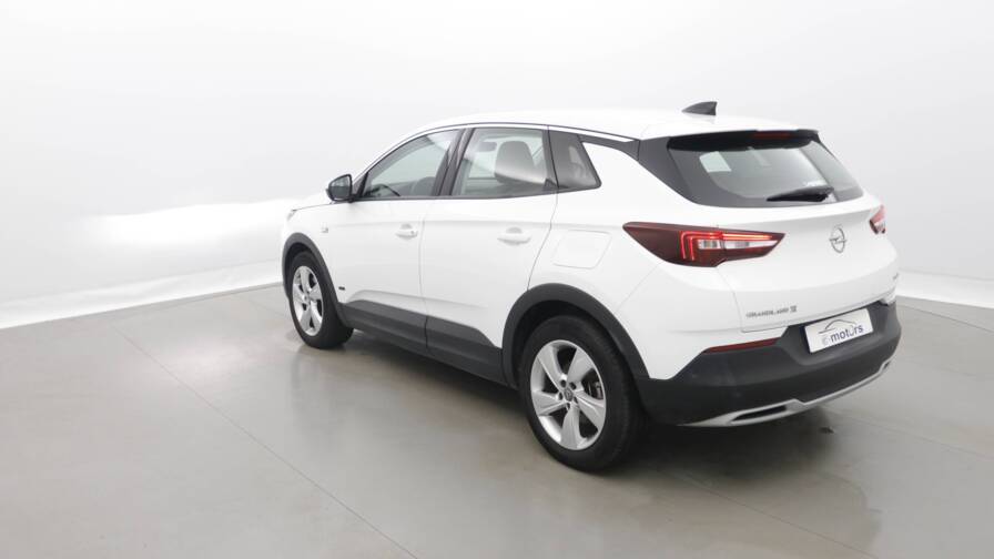 Mandataire Automobile occasion, recherche de Opel Grandland-x-hybrid-225-bva8-elite-gps-camera360 - E-Motors
