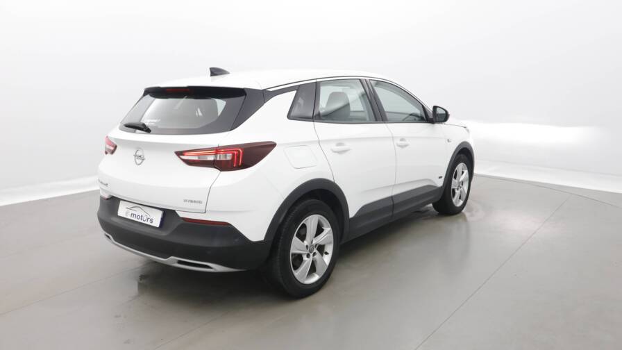 Mandataire Automobile occasion, recherche de Opel Grandland-x-hybrid-225-bva8-elite-gps-camera360 - E-Motors