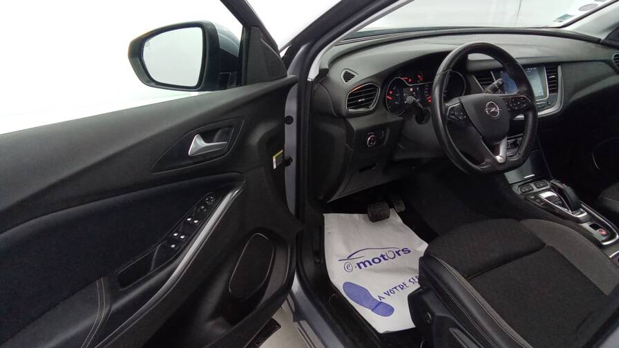 Mandataire Automobile occasion, recherche de Opel Grandland-x-hybrid-225-bva8-elite - E-Motors